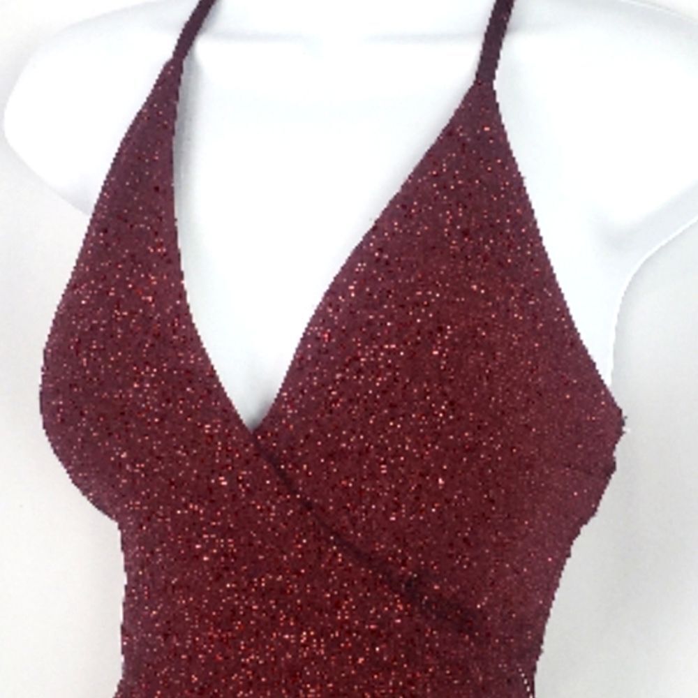 SPEECHLESS Dress - Picture 2 of 9